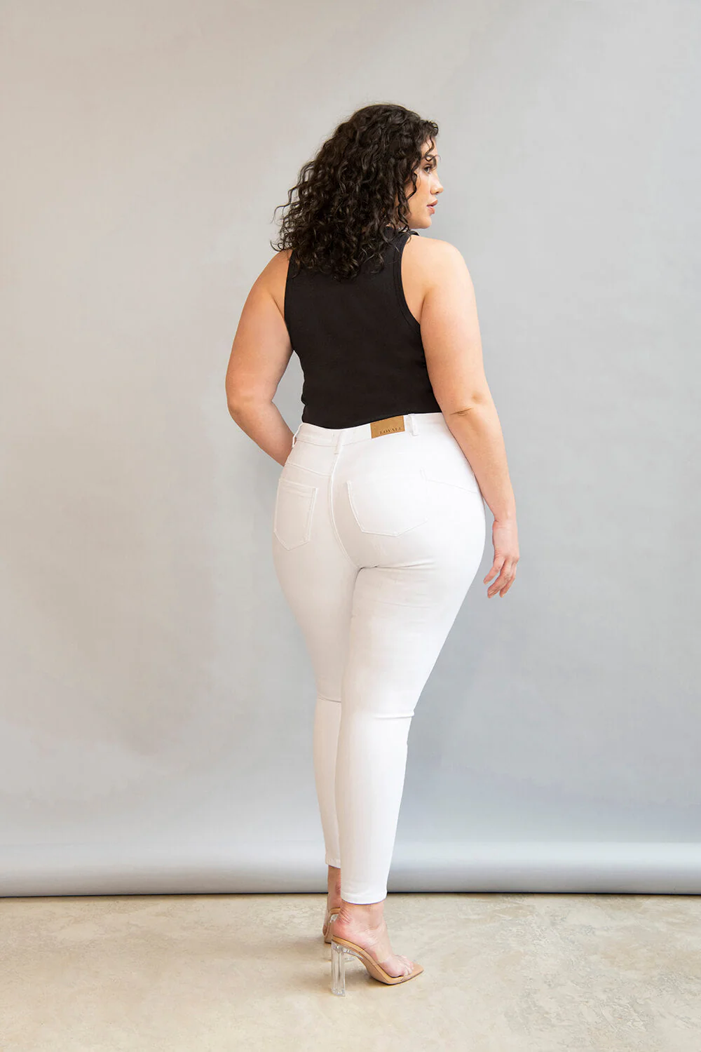 Lift & Shape Jeans - White - Image 8